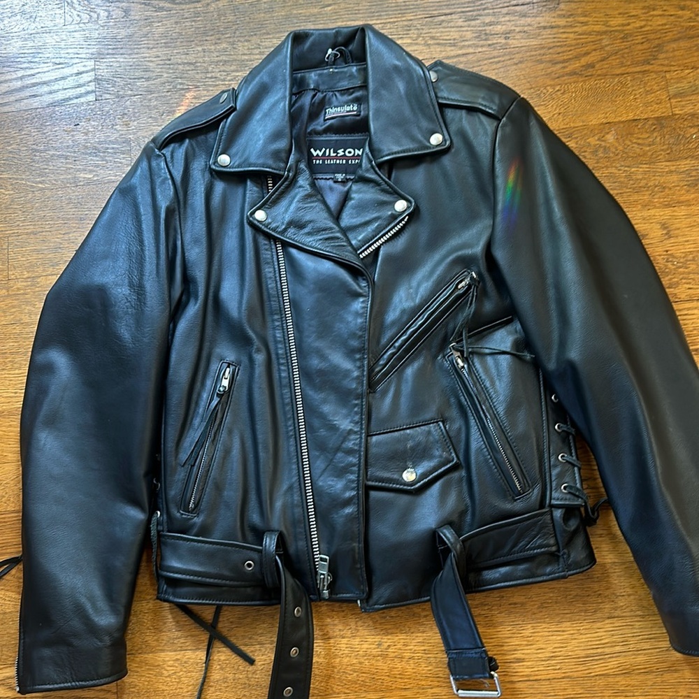 VINTAGE WILSON LEATHER MOTORCYCLE JACKET AWESOME SIZE small